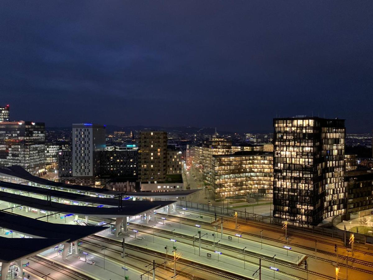 Central Station Loft - Amazing View In City Center - Jupihome Wien Exterior foto
